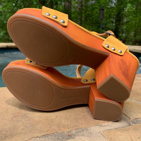 Lucky Brand Yellow Platform Sandals - Picture 12 of 16